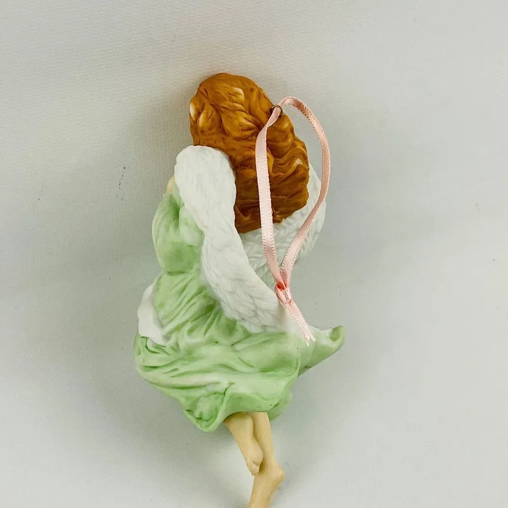 Hallmark Angel of‎ Faith Keepsake Ornament Porcelain Dated 2001
